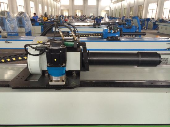 Máquina dobladora de tubos CNC de empresa chino-italiana GM-76CNC-2A-1s