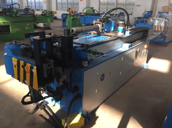 Máquina dobladora CNC de un solo cabezal (GM-SB-50CNC)