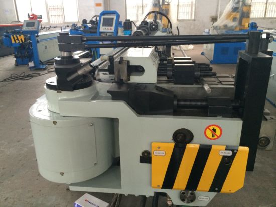 Máquina dobladora de tubos CNC de empresa chino-italiana GM-76CNC-2A-1s